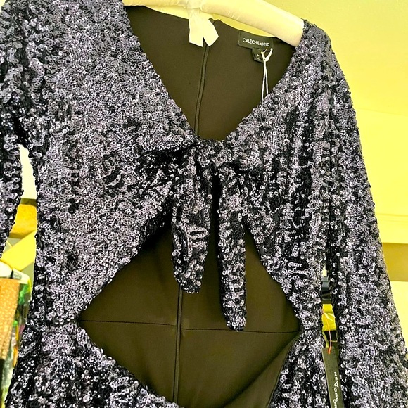 Calechie sequin cut out maxi dress - Picture 9 of 10